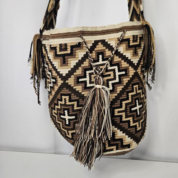 Wayuu Bag Backpack Bucket Shoulder Colombian Handmade Bohemian Purse - Picture 3 of 8